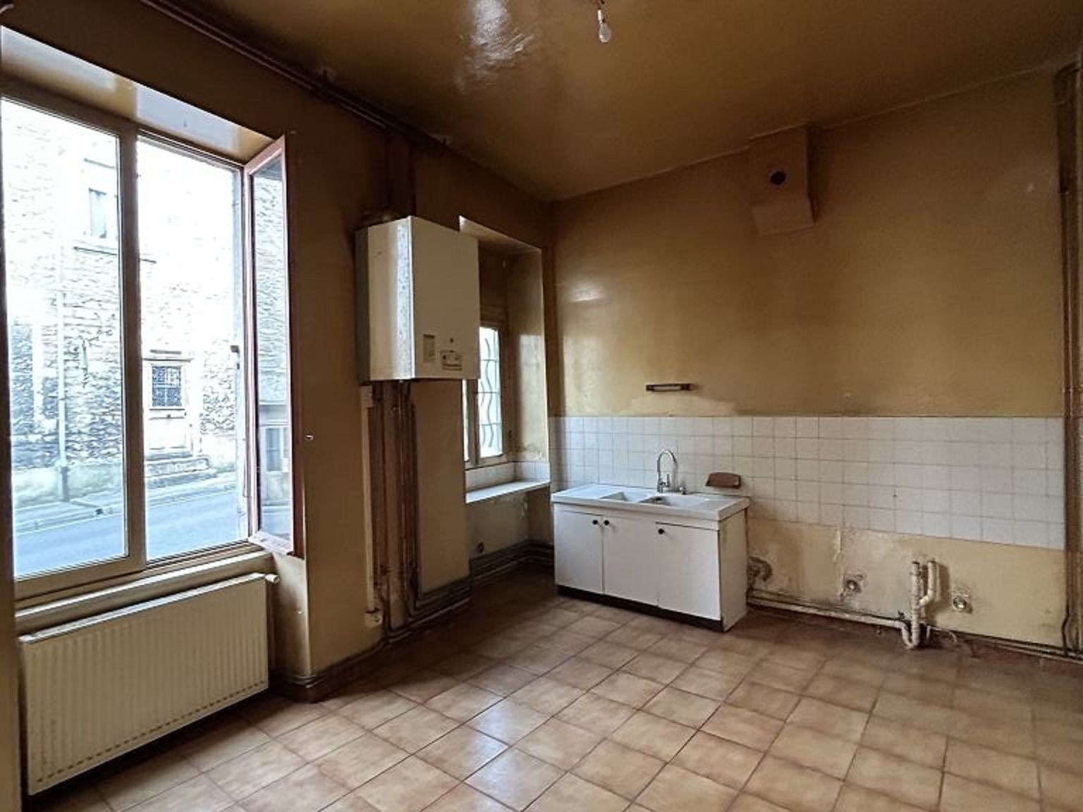 Maison de ville LAGNIEU (01150) Hervé LUC Immobilier