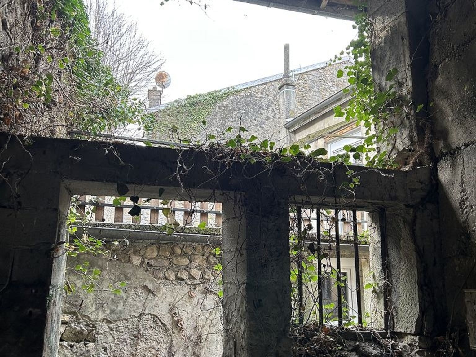 Maison de ville LAGNIEU (01150) Hervé LUC Immobilier