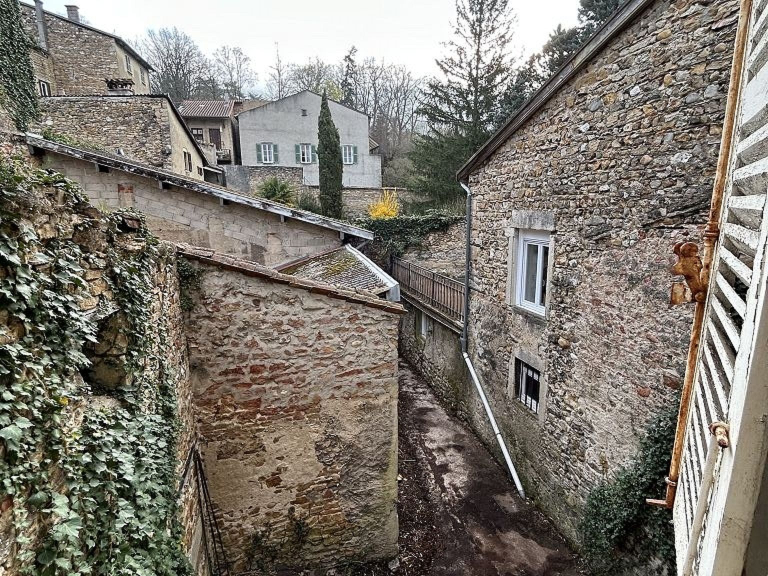 Maison de ville LAGNIEU (01150) Hervé LUC Immobilier