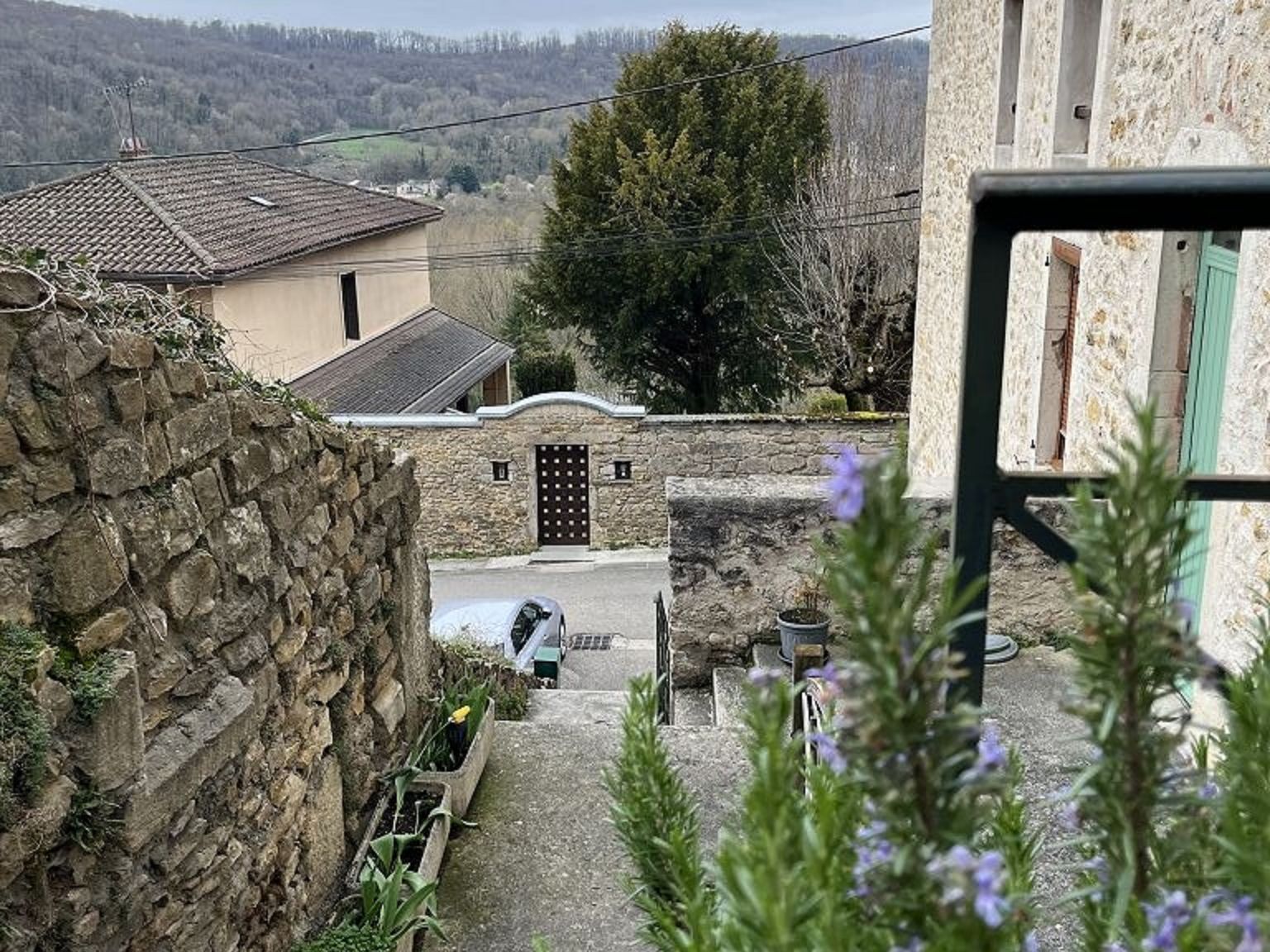 Appartement T2 AMBERIEU EN BUGEY (01500) Hervé LUC Immobilier