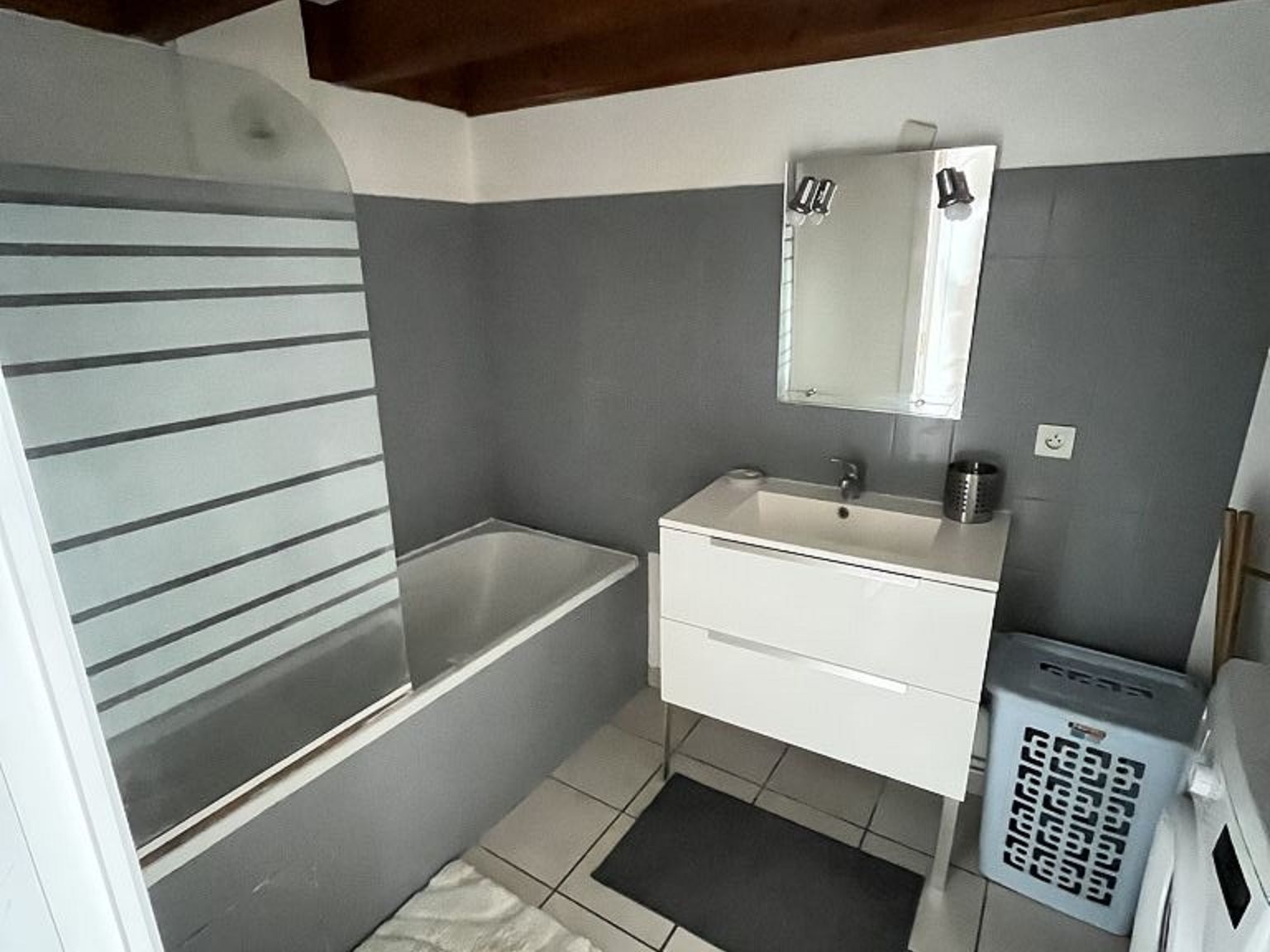 Appartement T2 AMBERIEU EN BUGEY (01500) Hervé LUC Immobilier